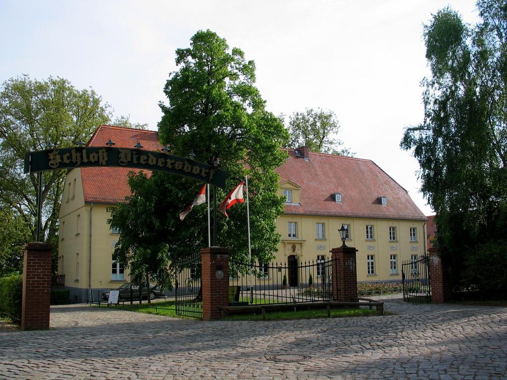 Schloss Diedersdorf Großbeeren Exterior foto